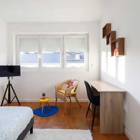 Moderne, Stylee Et Confortable En Centre Rouen