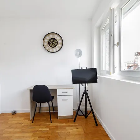 Moderne, Stylee Et Confortable En Centre Rouen